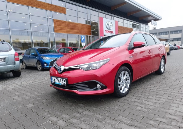 Toyota Auris cena 49900 przebieg: 234000, rok produkcji 2015 z Kraków małe 106